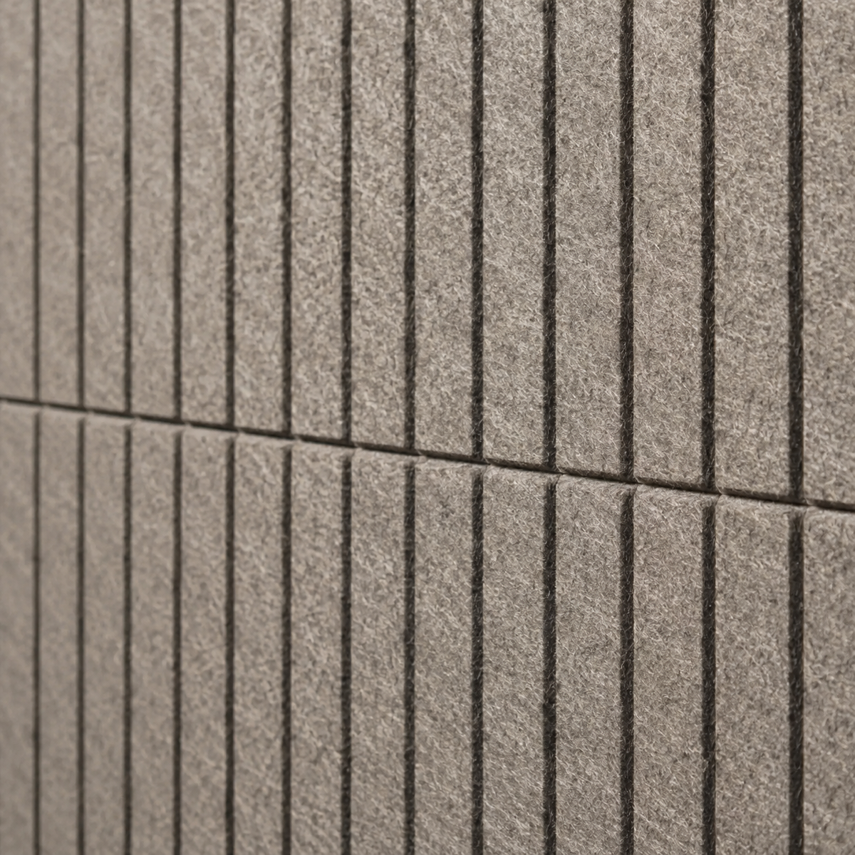 Acoustic wall tiles Lines: sound-absorbing felt with subtle lines